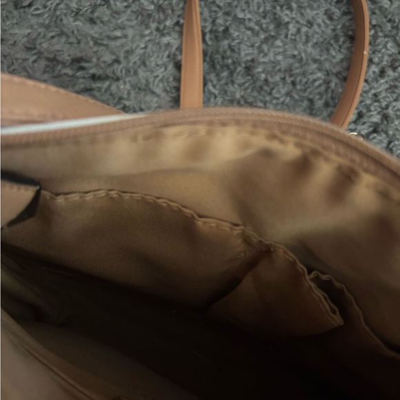 Women’s Apt 9 Tan Crossbody Bag - Picture 4 of 4